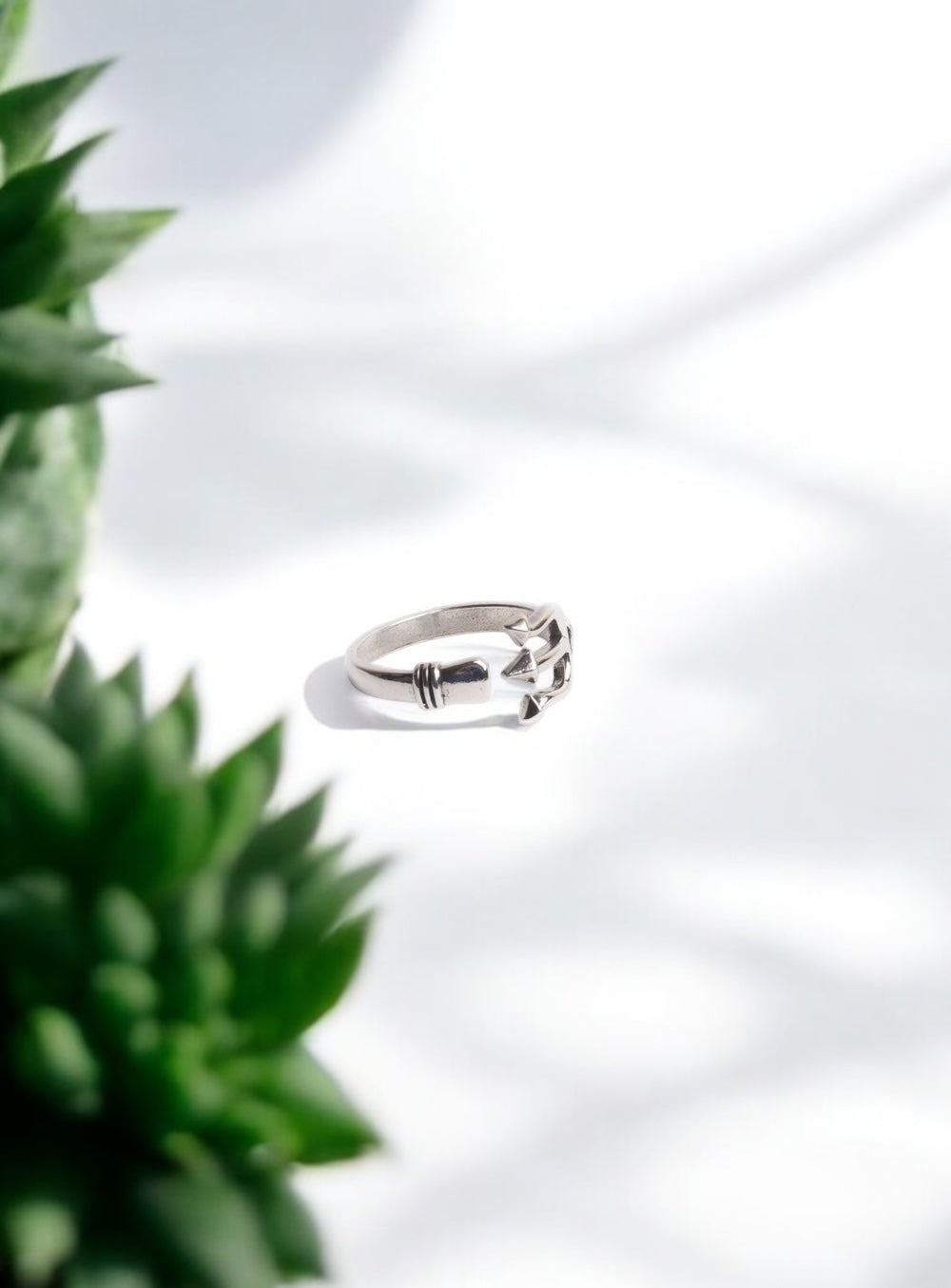 Trishula Ring